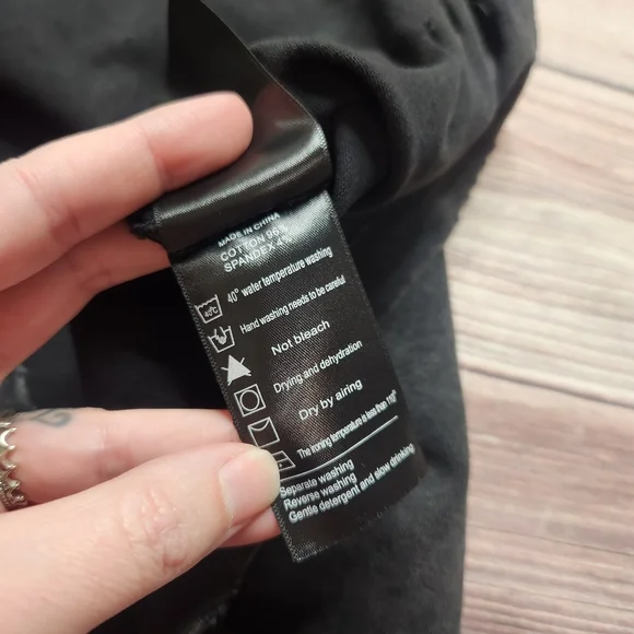 OVDY Black Distressed Grunge Graphic T-Shirt - Picture 6 of 10